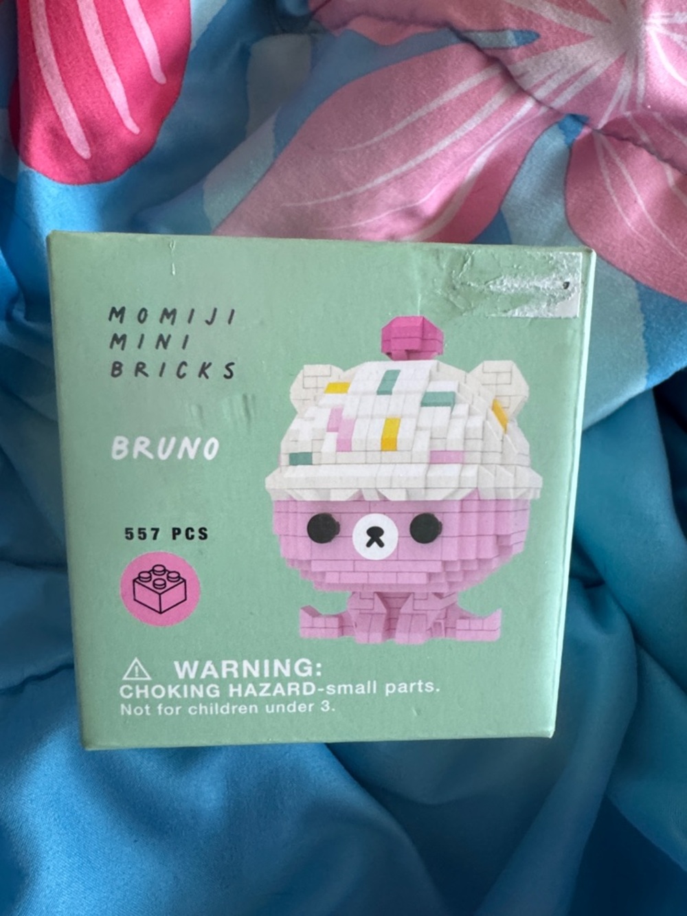 Momiji Bruno Pink Building Set - 557 PCS